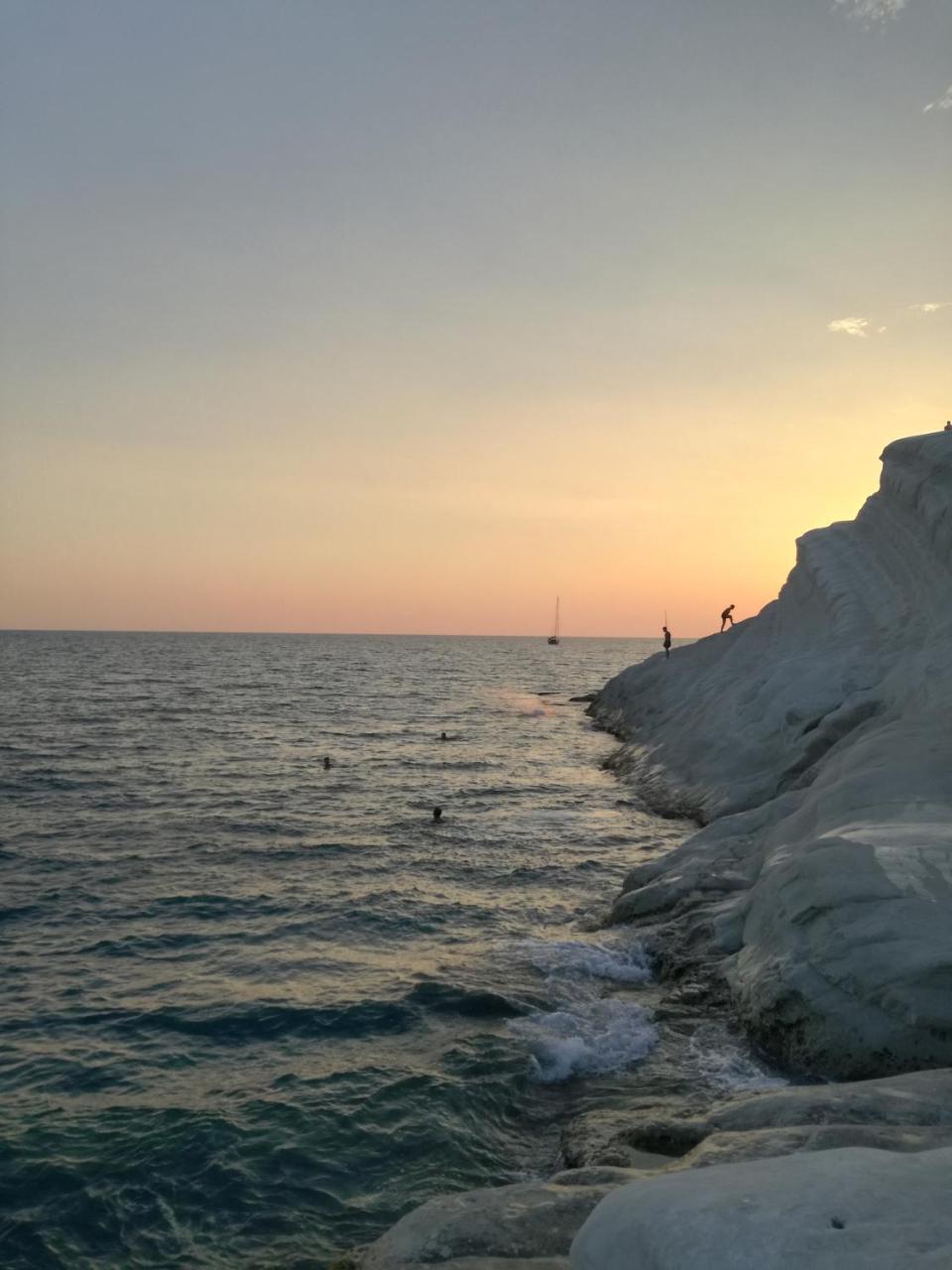 Locazione Turistica Domus Re Bed and Breakfast Agrigento Exteriör bild